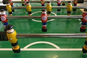 星空体育综合-中国足球战术变化与人员适配性，中国足球技术